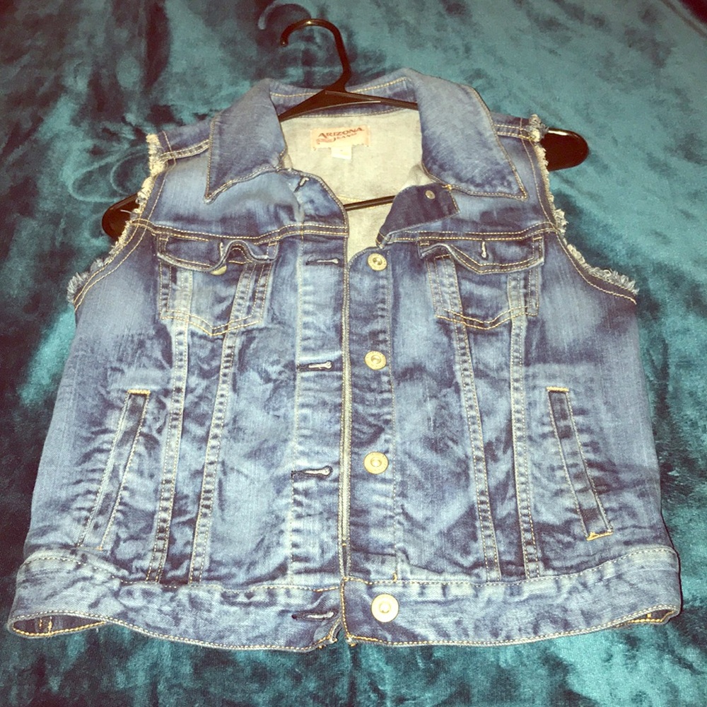 Stone washed blue jean jacket